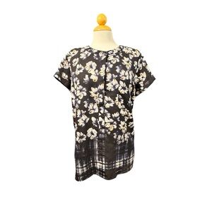 Floral Print Short-Sleeve Blouse in Navy and Gray